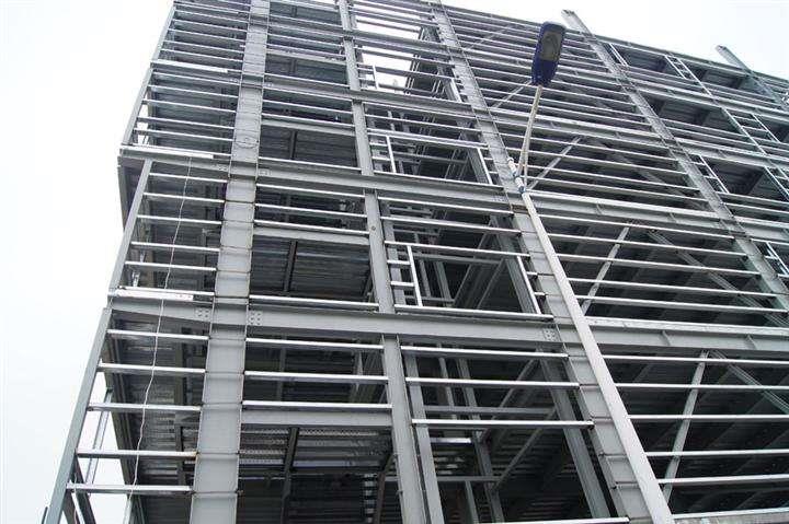格尔木高层钢结构的支撑布置与构造需要符合哪些规范