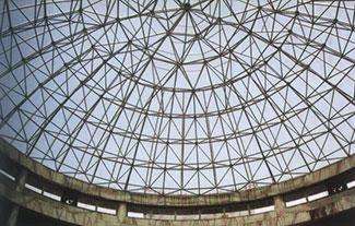 格尔木铝镁锰板屋面网架在设计时要注意哪些细节